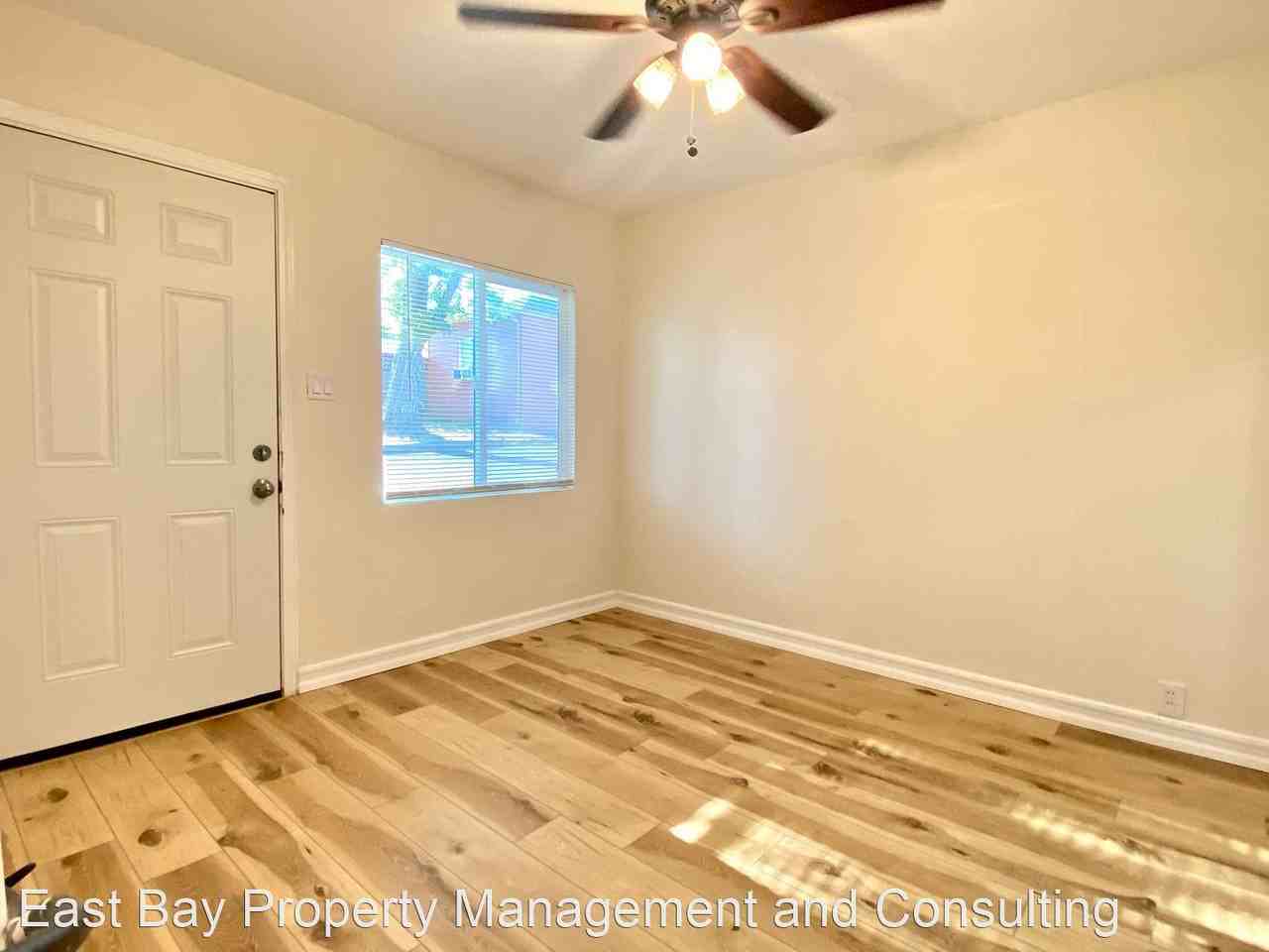 4916 Jensen Rd - Photo 3 of 7