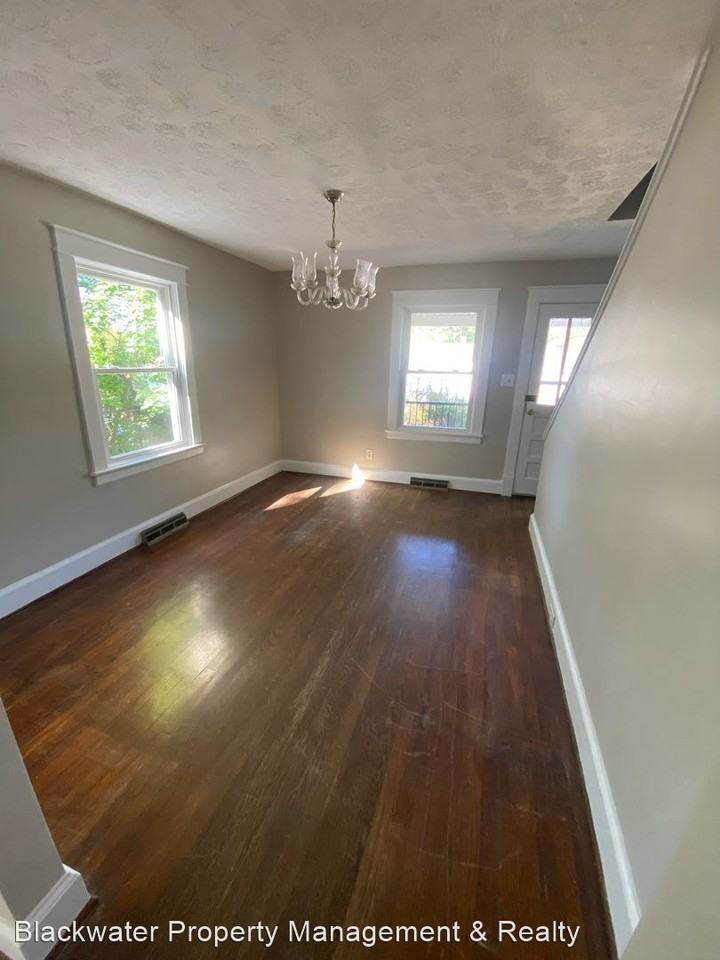2518 Morson St - Photo 2 of 9