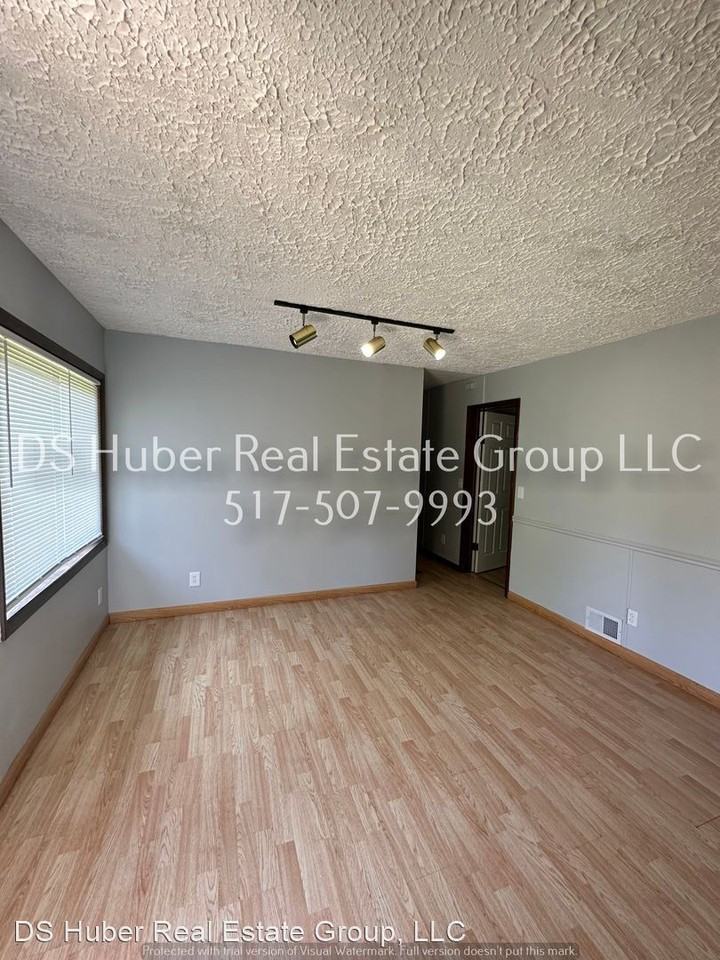 14296 Mccrumb Rd - Photo 3 of 16