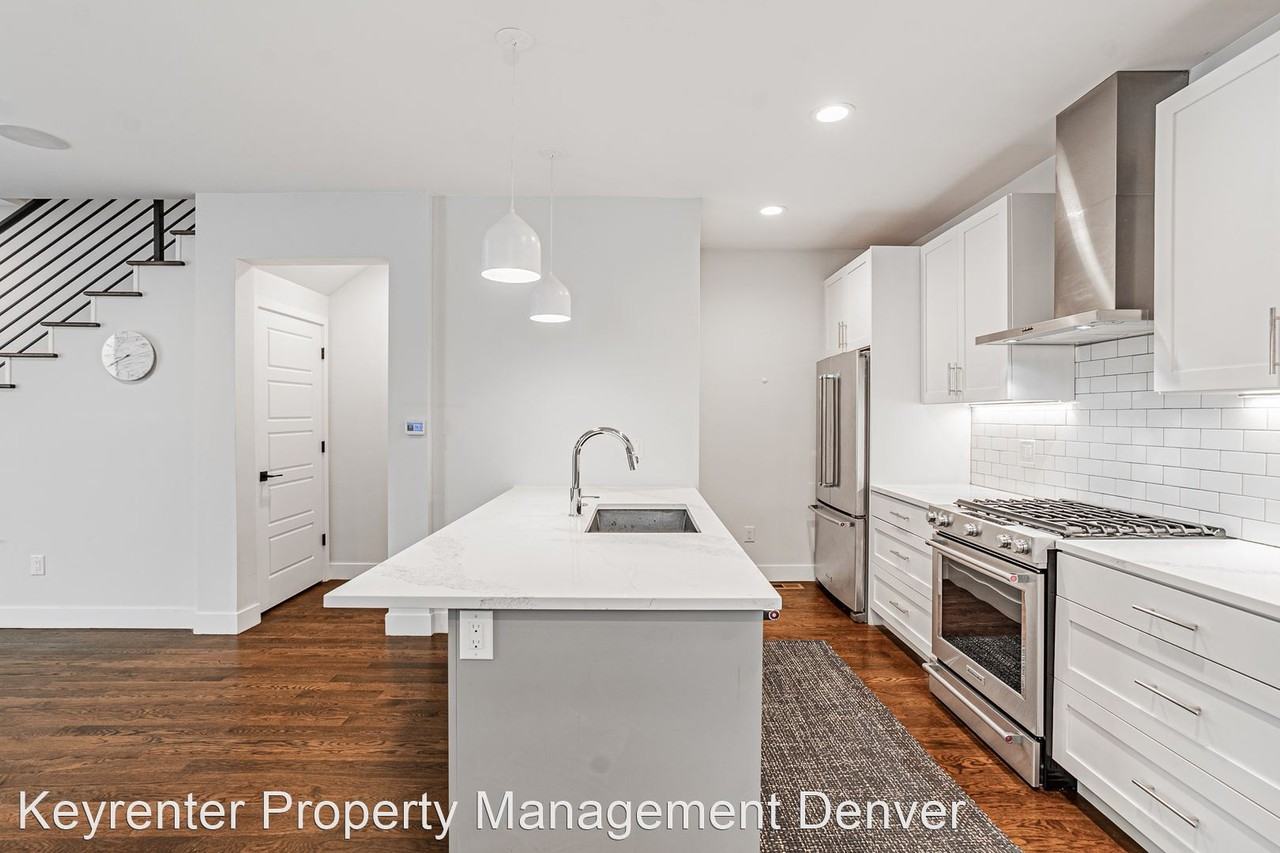 415 Harrison St - Photo 2 of 50