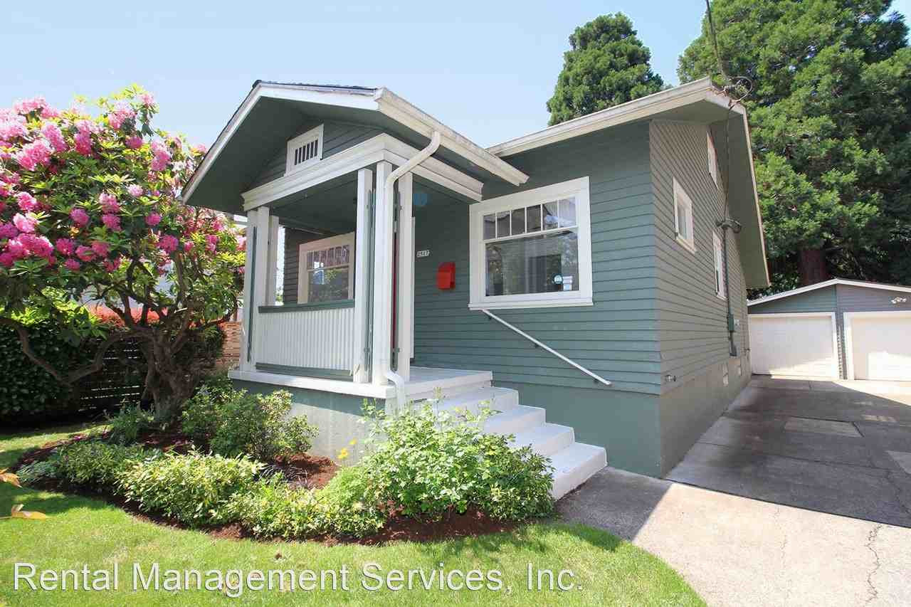 2917 Ne 36th Ave - Photo 2 of 26