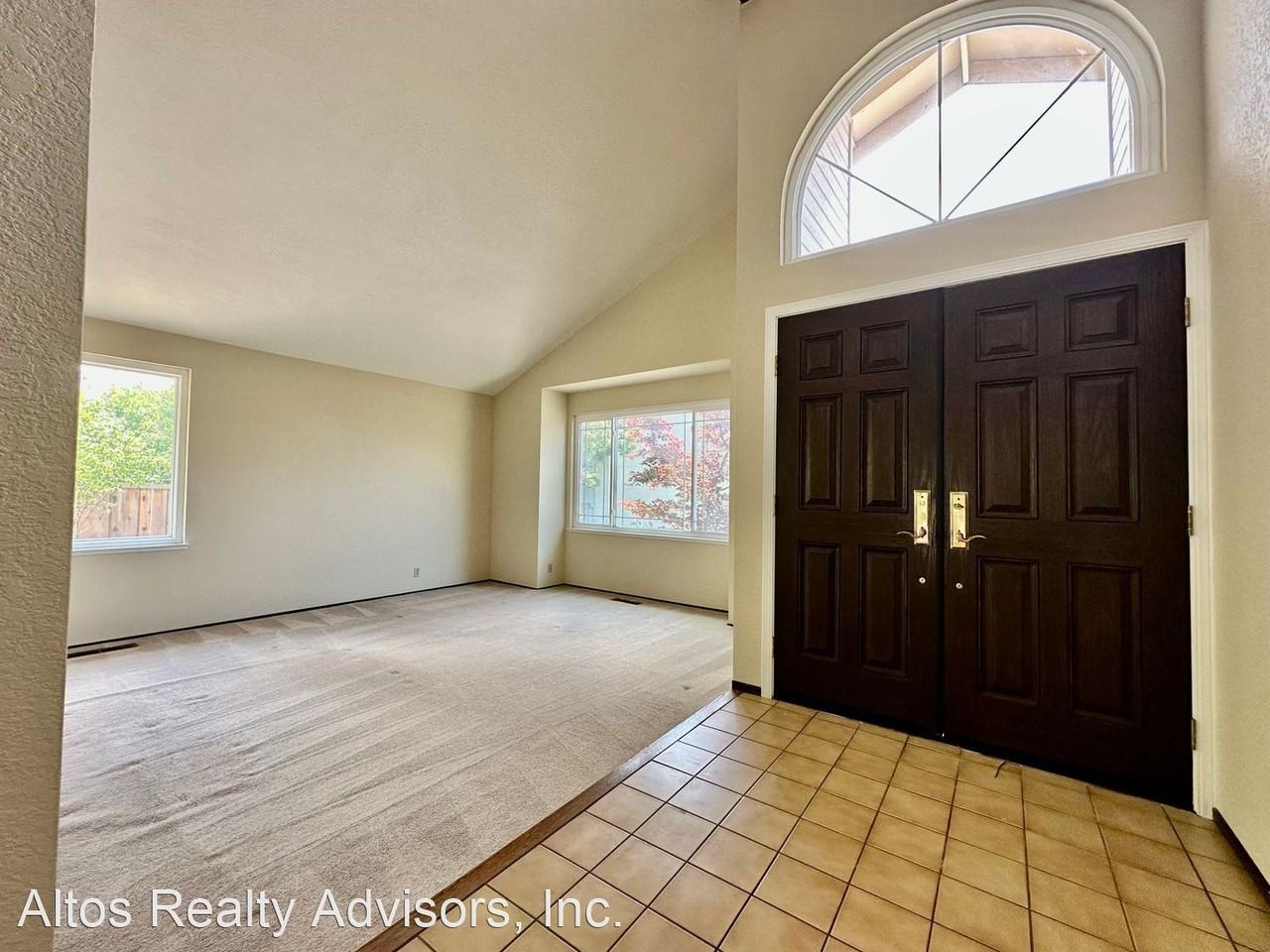 39 Nugget Pl - Photo 3 of 18