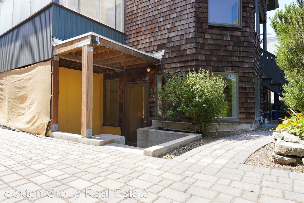 2118 Grant St Lowr - Photo 3 of 13