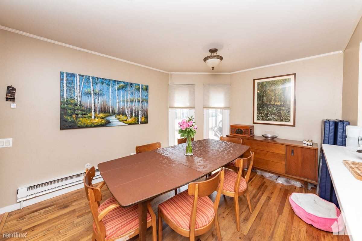 429 W Grant Pl - Photo 3 of 10