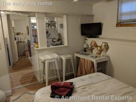 featured image of 99 Hancock St #B2