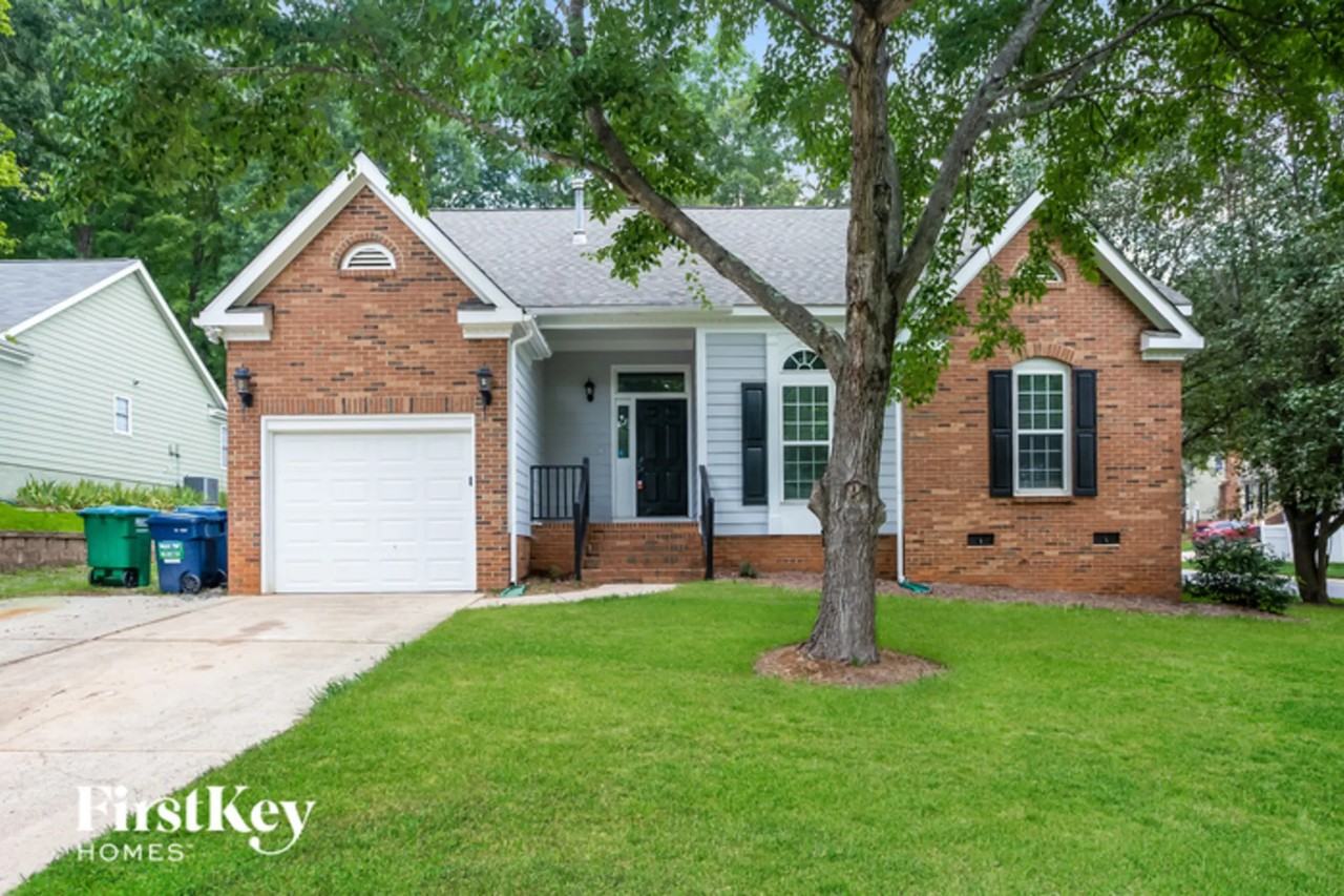 10700 Starwood Ave - Photo 2 of 15