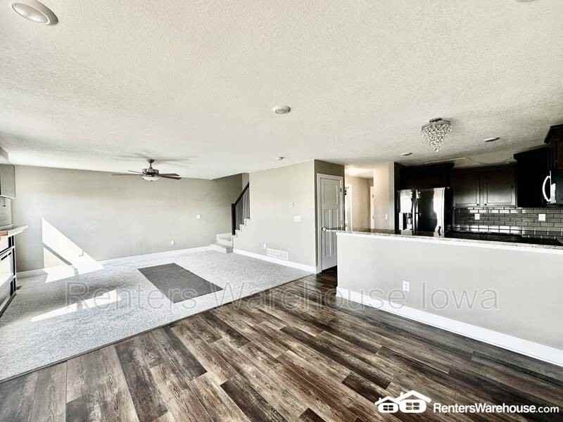 5308 St Andrews Cir - Photo 3 of 26