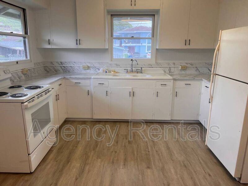 429 N Judd St - Photo 2 of 6