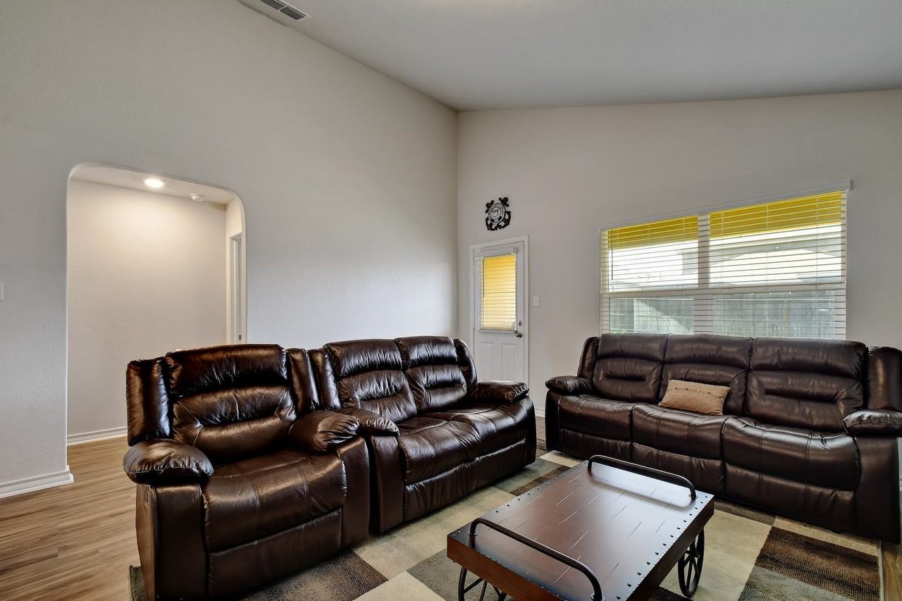 822 Brown Thrasher - Photo 7 of 29