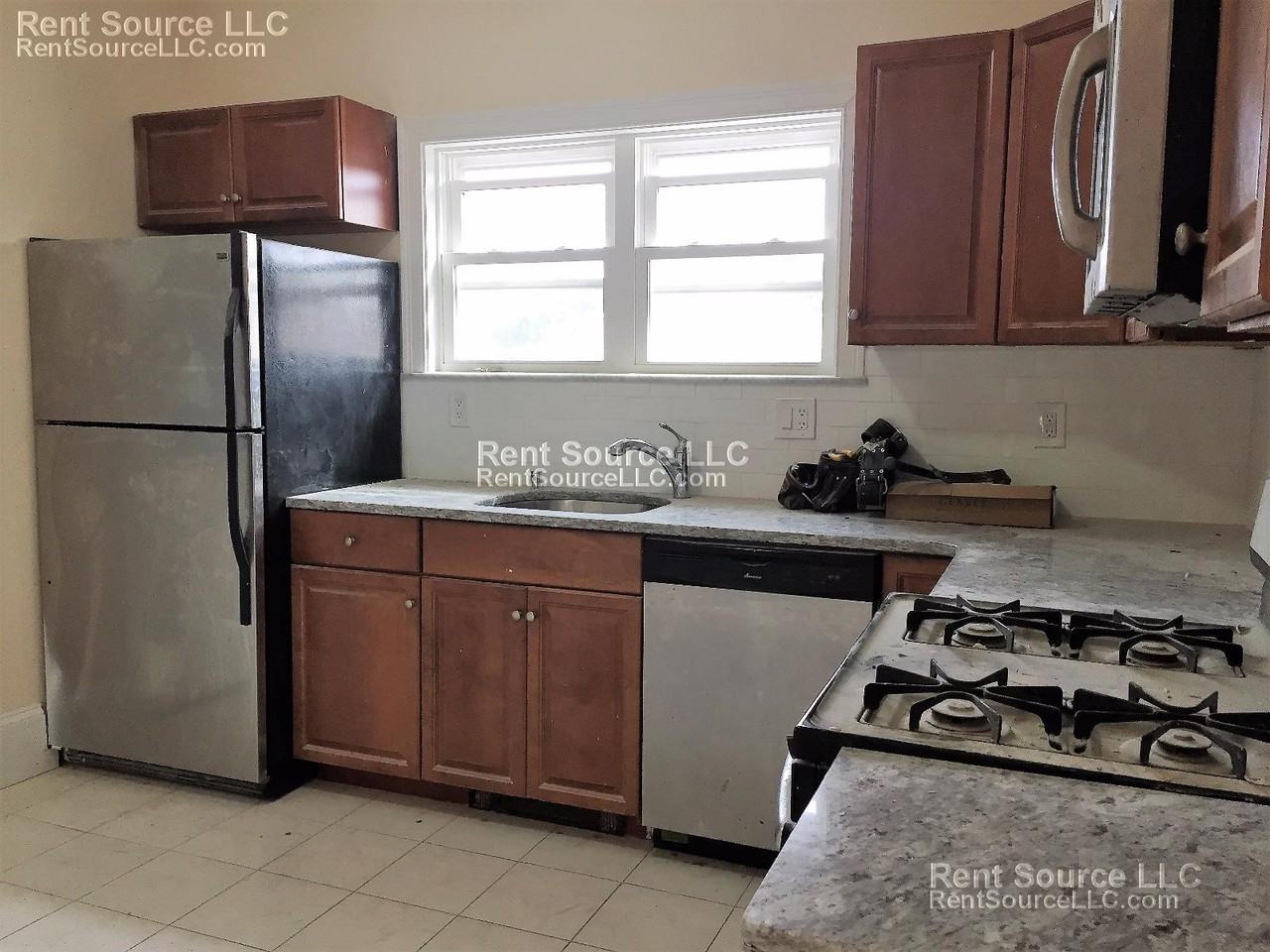 24 Willard Ave #3 - Photo 6 of 15