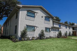 featured image of 6263 La Vista Drive