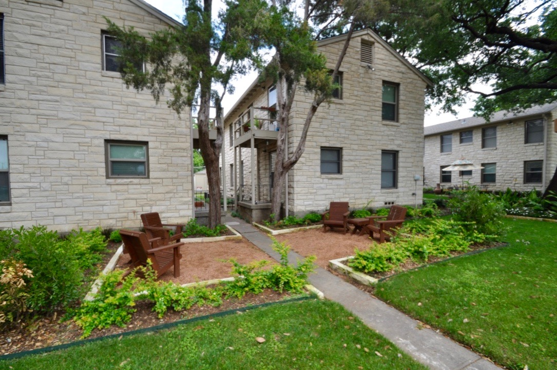 Devonshire - Photo 3 of 28