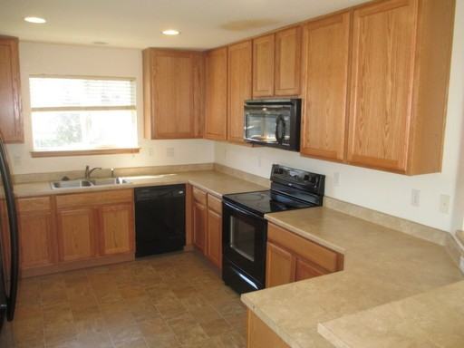 5804 Biscay St - Photo 2 of 13