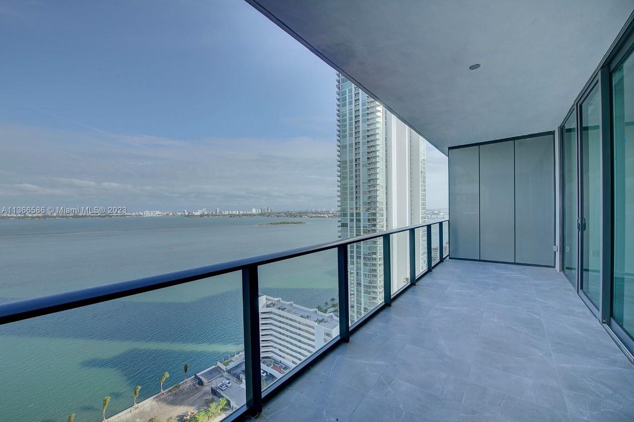 NE 31st St & Biscayne Blvd, Miami, FL 33137 2 Bedroom Apartment for