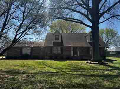 3900 Scenic Trl - Photo 2 of 50
