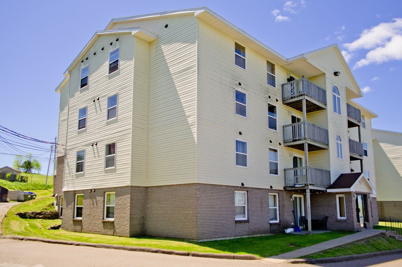 319C Young Street - Photo 2 of 2