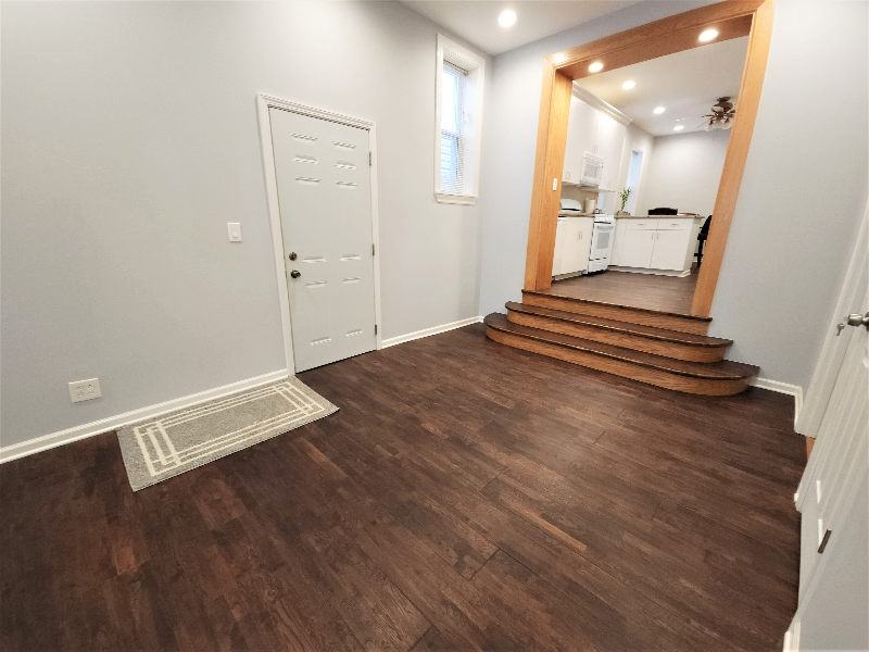 4442 S Fairfield Ave - Photo 3 of 19