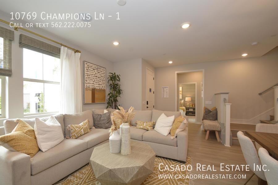 10769 Champions Ln #1 - Photo 2 of 29