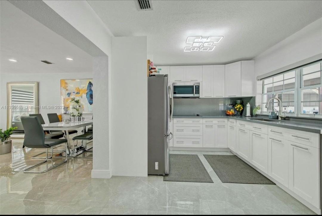 8341 Nw 177th St #NA - Photo 2 of 14