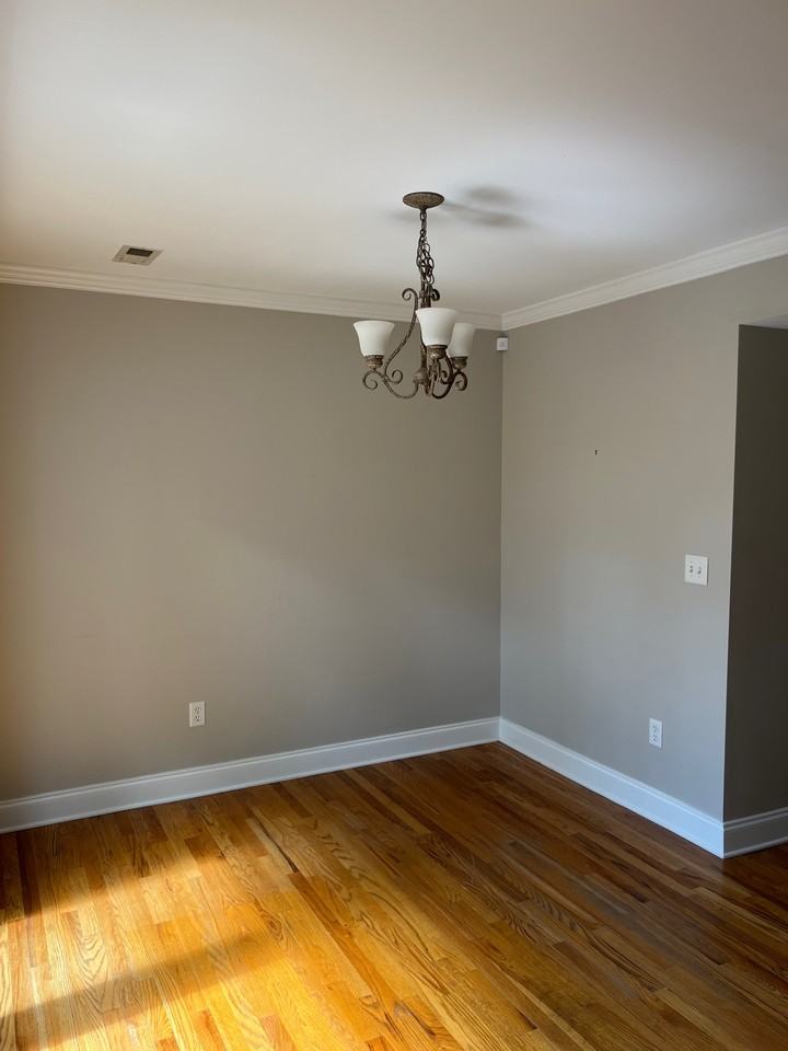 31 Brockman Dr #B - Photo 3 of 14