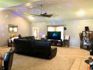 710 Woodland Dr #1 - Photo 4 of 21