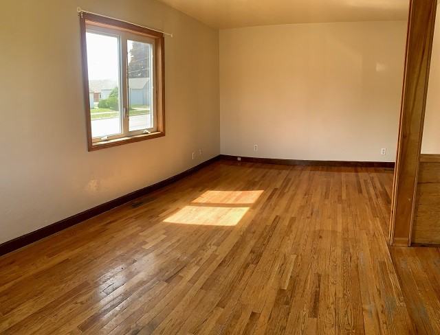 2001 7th Ave Ne #1 - Photo 3 of 12