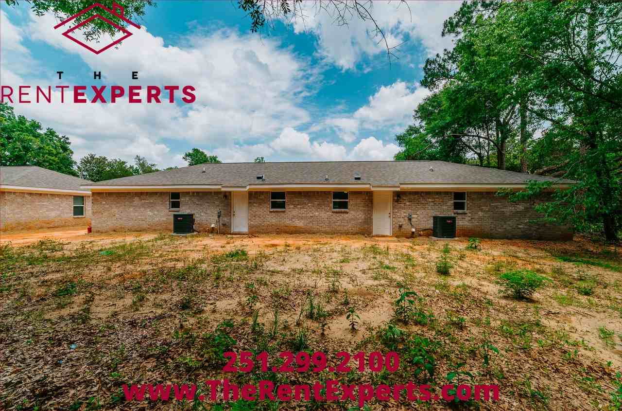 4620 Calhoun Rd #A - Photo 5 of 16