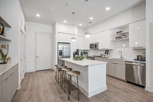 featured image of 7892 Knight Rd