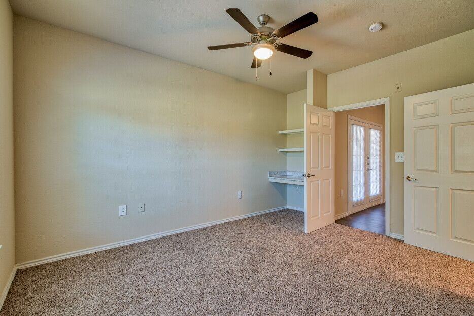 Lake Forest - Photo 5 of 24