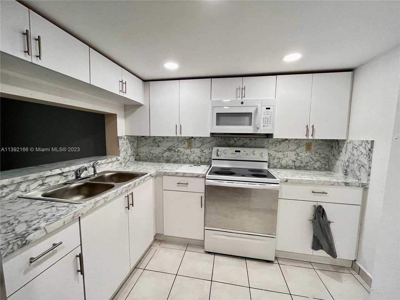 11800 Sw 18th St 3014, Tamiami, FL 33175 1 Bedroom Apartment for