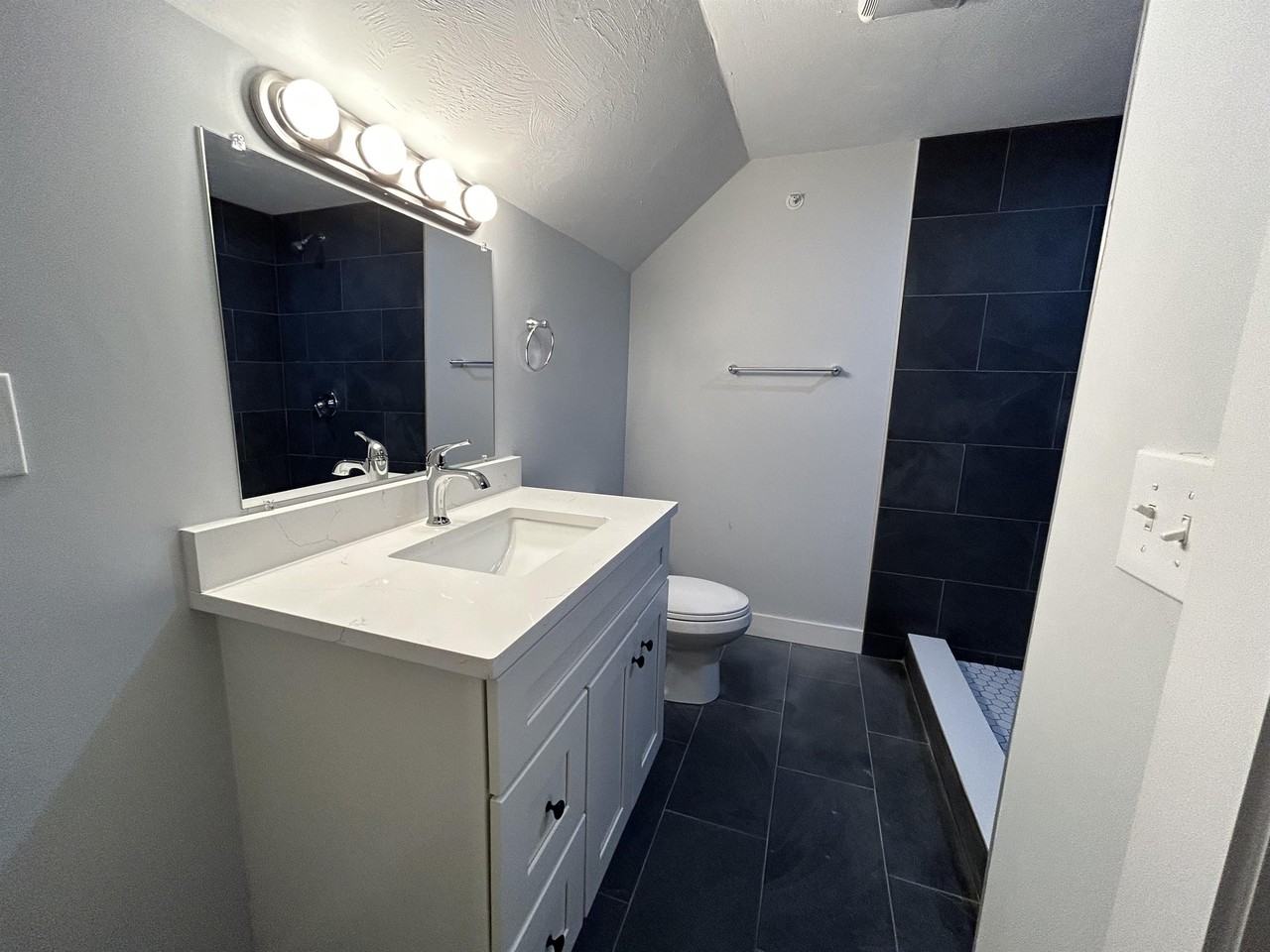 30 Roxbury St #3 - Photo 3 of 16