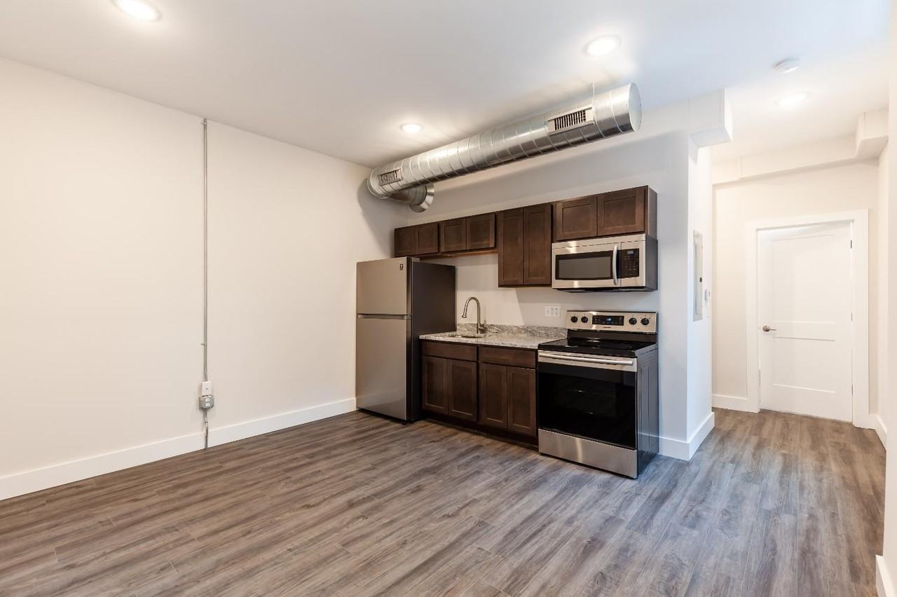 722 East McMillan StreetUnit 5 #5 - Photo 2 of 13