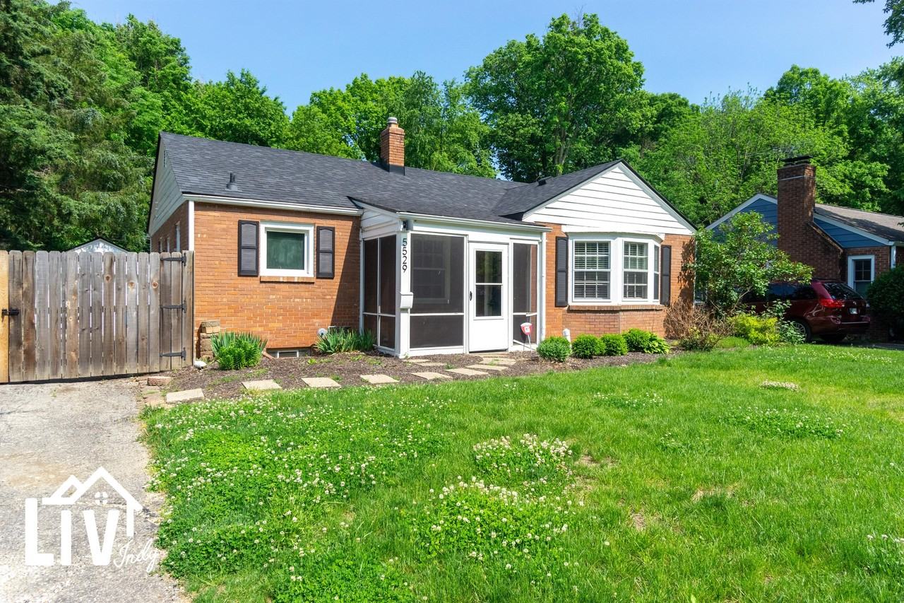 5529 Primrose Ave #0 - Photo 2 of 19