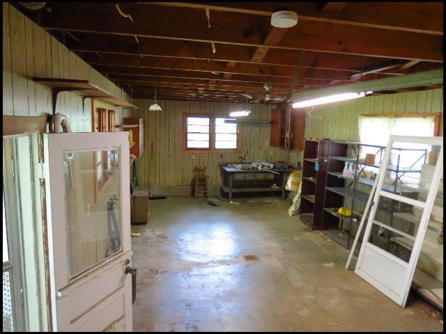 5212 Lynch Dr - Photo 2 of 10