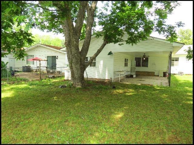 5212 Lynch Dr - Photo 5 of 10