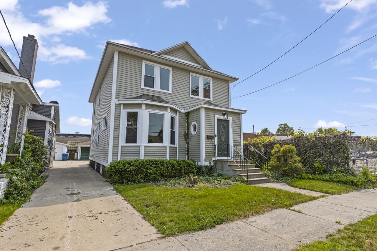 199 Houston Ave - Photo 2 of 36