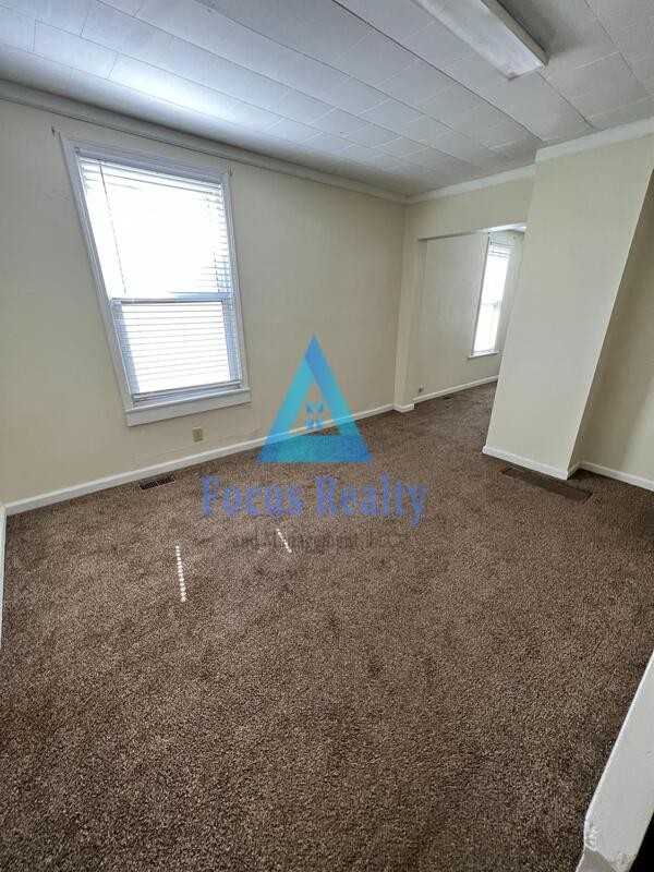 1231 W Fair Ave - Photo 2 of 7