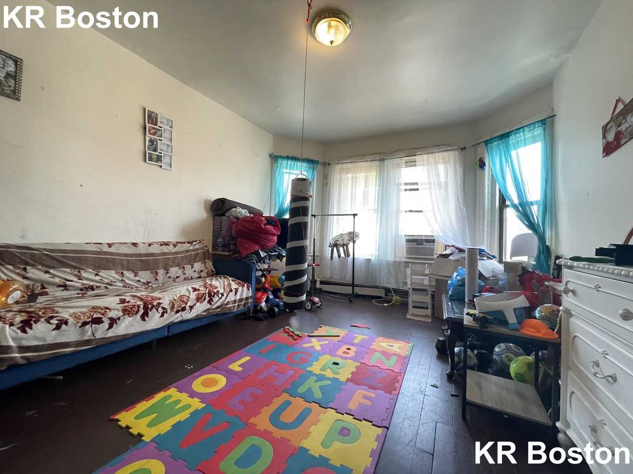 Harvard Ave #4 - Photo 7 of 19