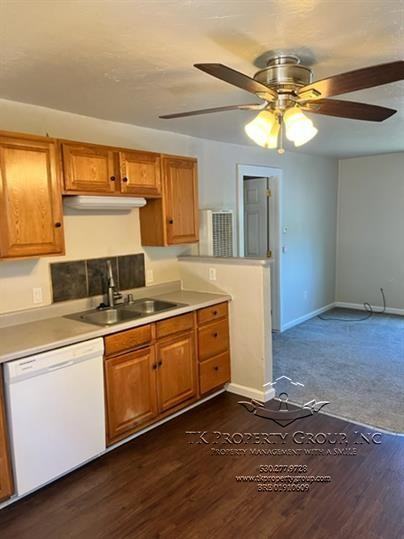 Ponderosa Way Cabins - Photo 2 of 13