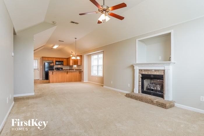 2153 Village Ln - Photo 2 of 16