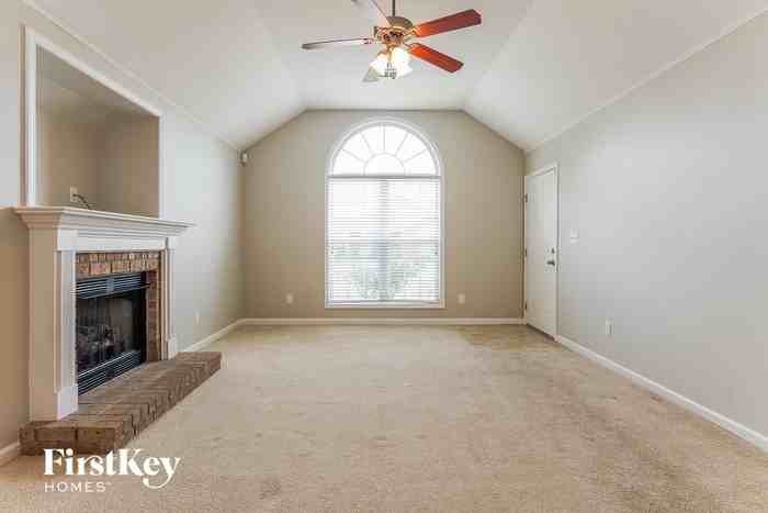 2153 Village Ln - Photo 3 of 16