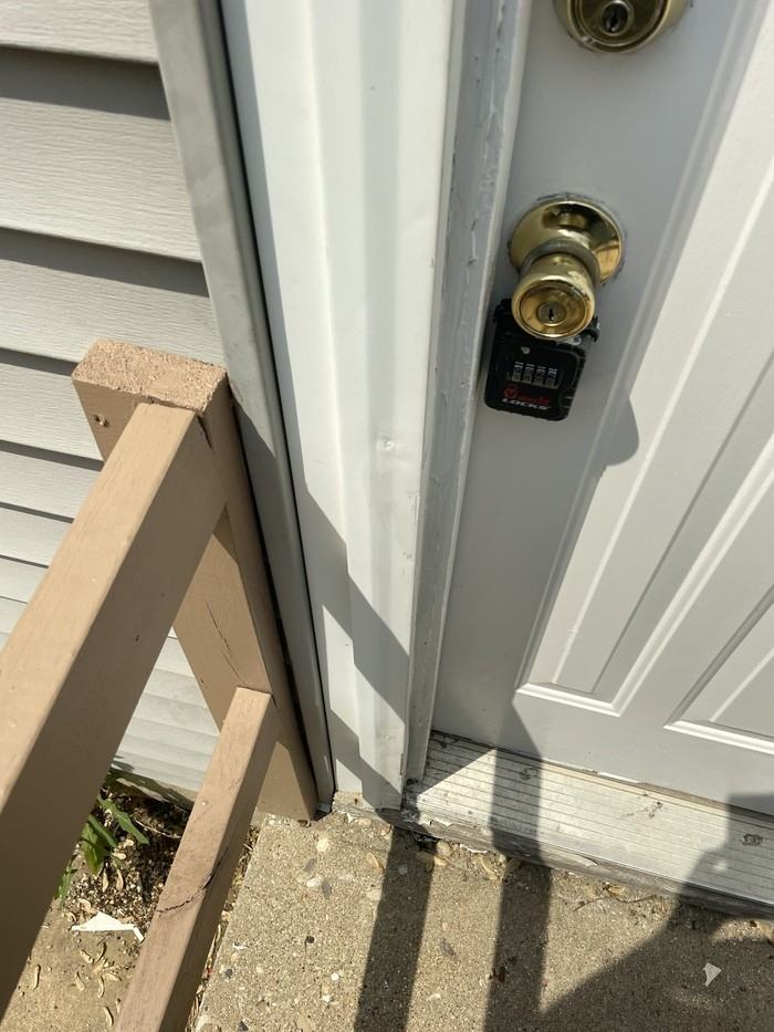 1911 Ridgeland Rd - Photo 2 of 13