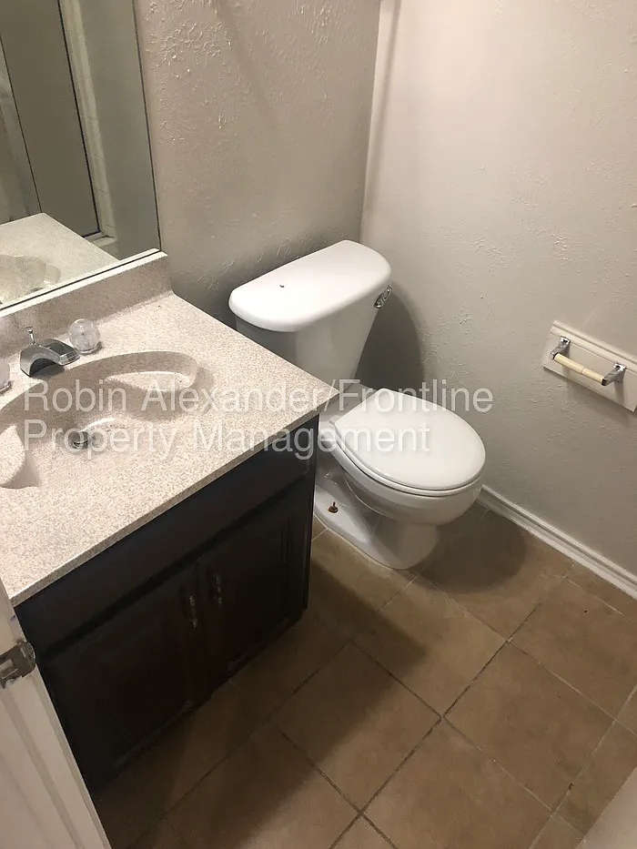 6313 Shasta Trl - Photo 2 of 9