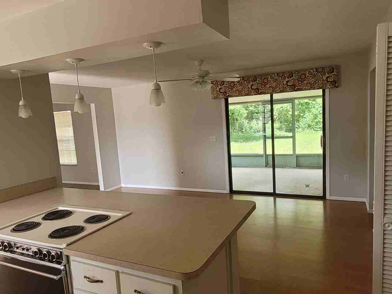 1104 Beatrice Ave #1 - Photo 3 of 10