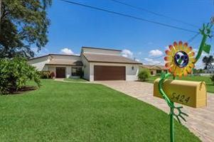 featured image of 5424 America Drive #1