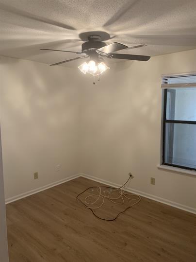 218 Miami St - Photo 2 of 26