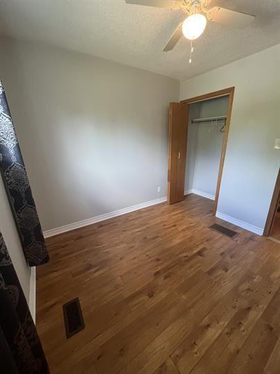 925 Dainard Dr - Photo 3 of 19