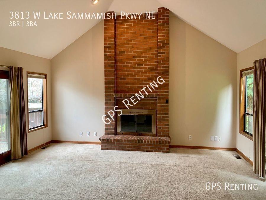 3813 W Lake Sammamish Pkwy Ne - Photo 2 of 50