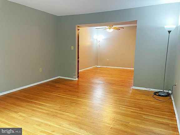 1016 Silver Ct #1 - Photo 3 of 19