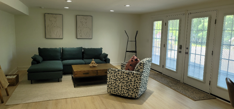 75 Vassar Rd - Photo 3 of 47